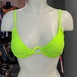 NWT Xhilaration Green Bikini Top